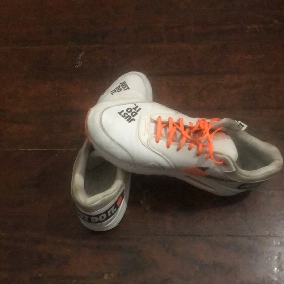 Used limited edition Nike air max in good condition! main image 4